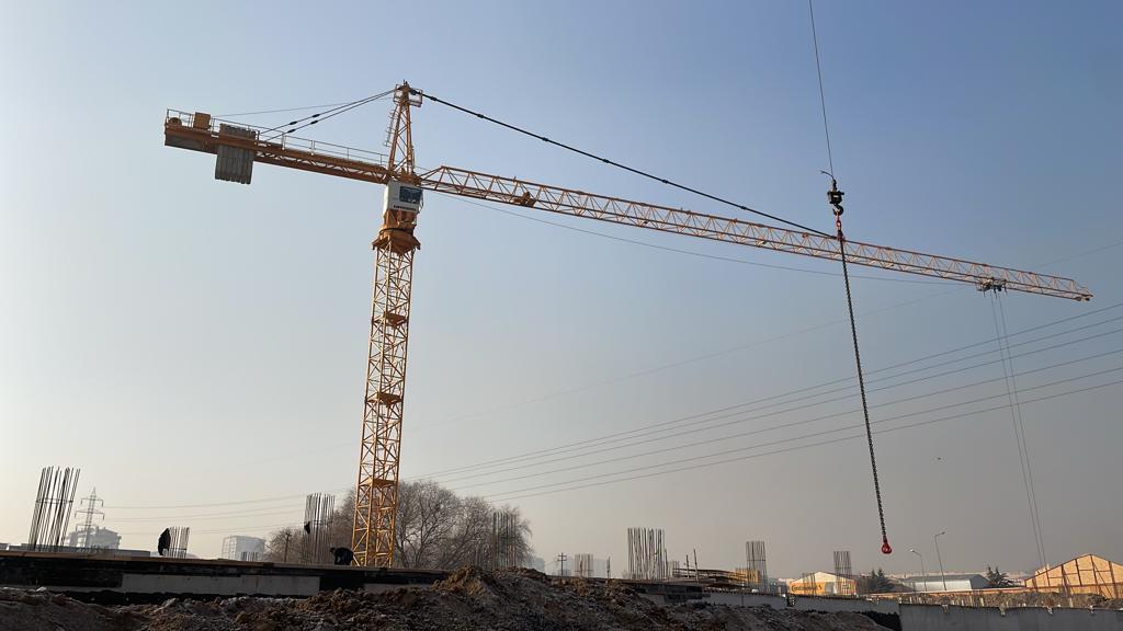 Kule vinç kiralayarak, inşaat, montaj veya ağır yük taşıma gibi projelerinizi kolayca hayata geçirebilirsiniz. Kule vinç kiralama hizmetleri, özellikle büyük çaplı inşaat projeleri, endüstriyel tesis kurulumları ve...